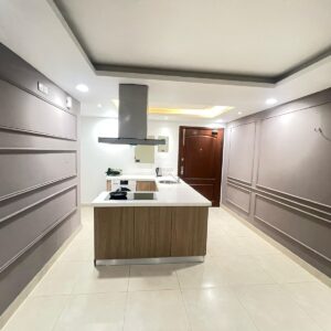 Rent Rover Lahore | Luxury Short-Term Rentals in Lahore | Dha phase 4 Gold crest mall