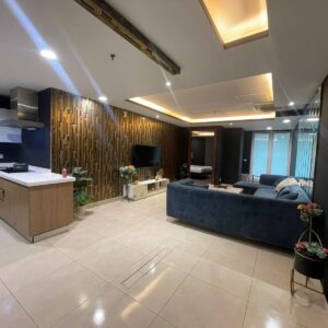 Rent Rover Lahore | Luxury Short-Term Rentals in Lahore | Dha phase 4 Gold crest mall