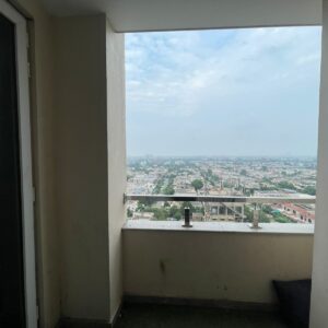 Rent Rover Lahore | Luxury Short-Term Rentals in Lahore | Dha phase 4 Gold crest mall