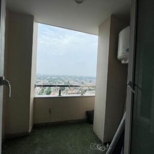 Rent Rover Lahore | Luxury Short-Term Rentals in Lahore | Dha phase 4 Gold crest mall