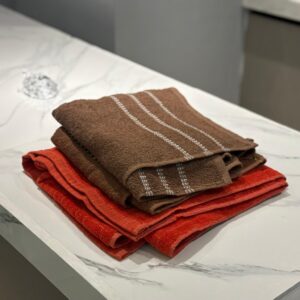 Rent Rover Lahore | Luxury Short-Term Rentals in Lahore | Dha phase 4 Gold crest mall