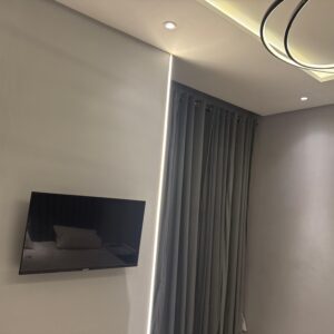 Rent Rover Lahore | Luxury Short-Term Rentals in Lahore | Dha phase 4 Gold crest mall