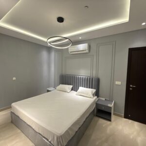 Rent Rover Lahore | Luxury Short-Term Rentals in Lahore | Dha phase 4 Gold crest mall