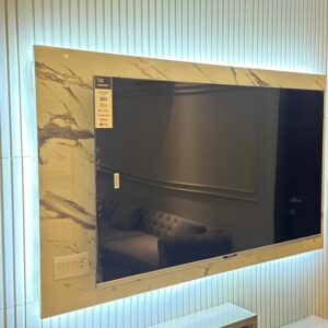 Rent Rover Lahore | Luxury Short-Term Rentals in Lahore | Dha phase 4 Gold crest mall