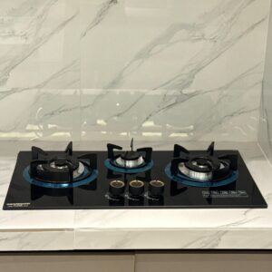 Rent Rover Lahore | Luxury Short-Term Rentals in Lahore | Dha phase 4 Gold crest mall