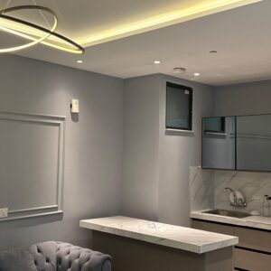 Rent Rover Lahore | Luxury Short-Term Rentals in Lahore | Dha phase 4 Gold crest mall