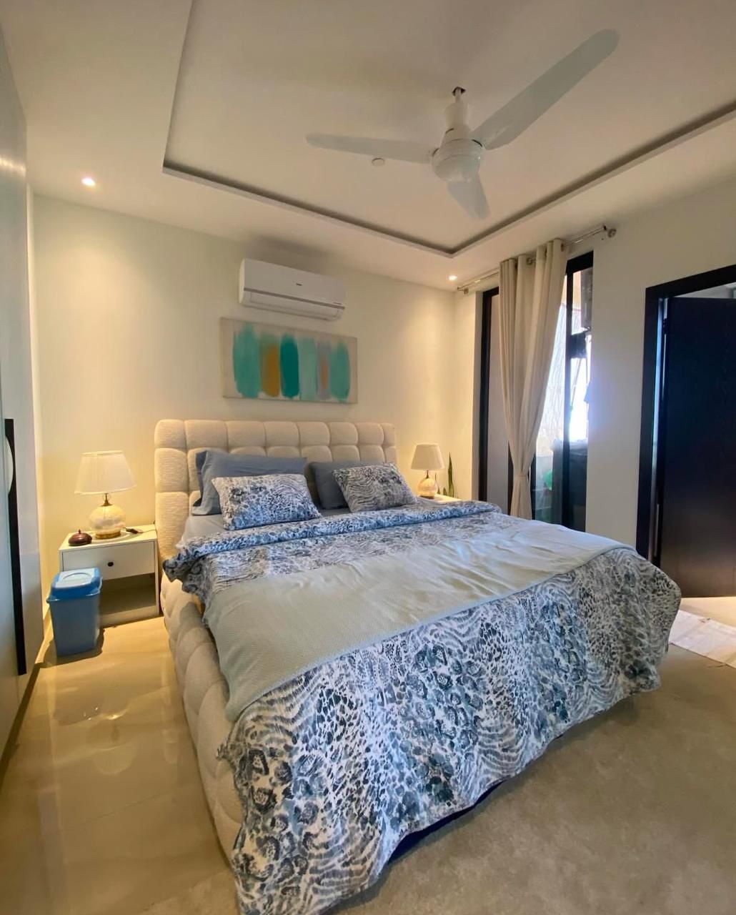 WhatsApp Image 2025-11-14 at 10.42.50 AM (2) Rent Rover Lahore | Luxury Short-Term Rentals in Lahore | Dha phase 4 Gold crest mall