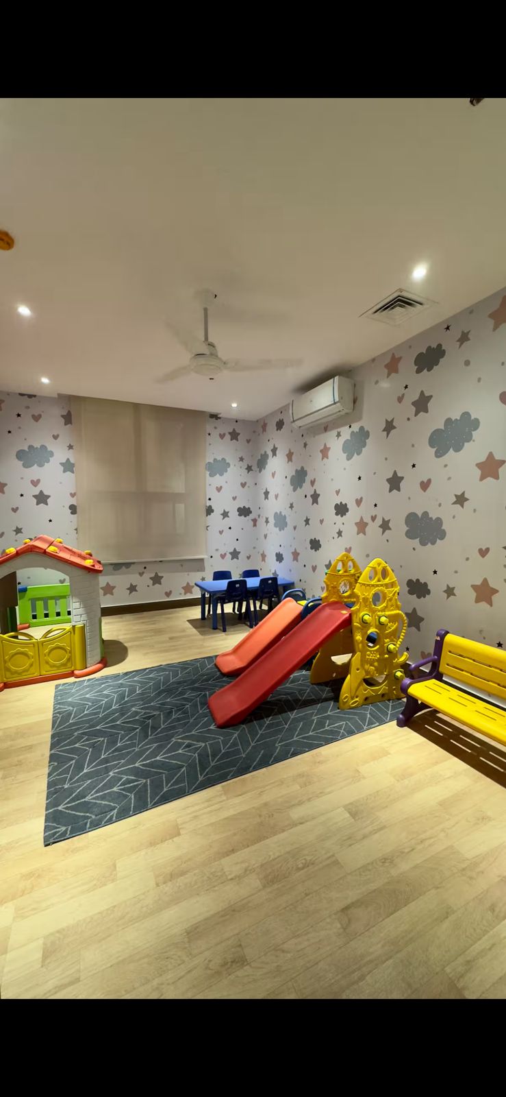 WhatsApp Image 2025-11-14 at 10.42.51 AM (1) Rent Rover Lahore | Luxury Short-Term Rentals in Lahore | Dha phase 4 Gold crest mall