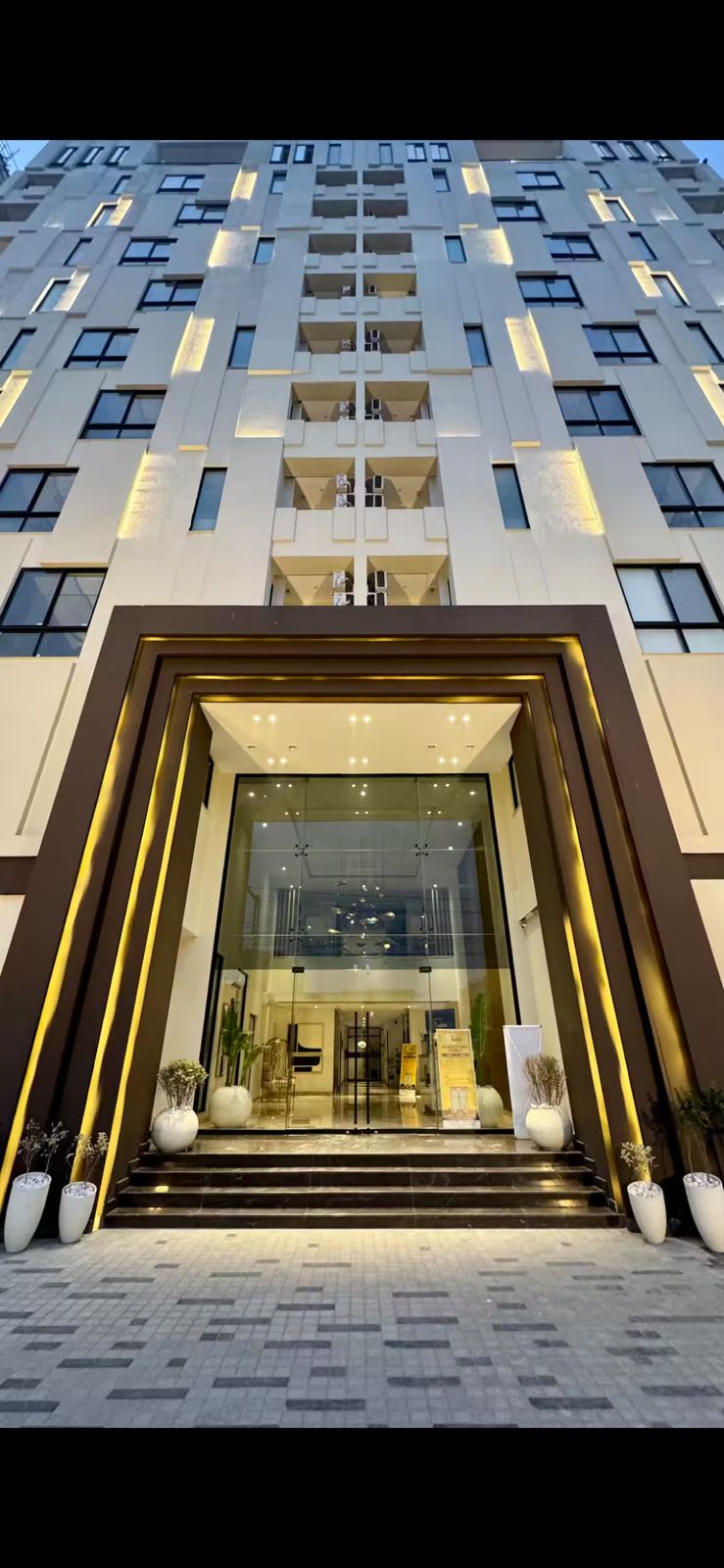 WhatsApp Image 2025-11-14 at 10.42.53 AM Rent Rover Lahore | Luxury Short-Term Rentals in Lahore | Dha phase 4 Gold crest mall