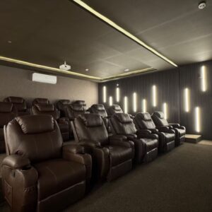 Rent Rover Lahore | Luxury Short-Term Rentals in Lahore | Dha phase 4 Gold crest mall