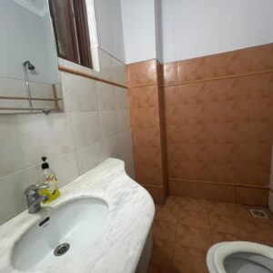 Rent Rover Lahore | Luxury short term Rentals in Lahore | Two bed apartment available for per day near air port dha phase 8 air avenue