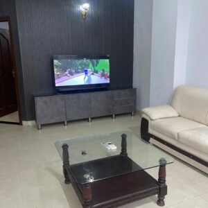 Rent Rover Lahore | Luxury short term Rentals in Lahore | Two bed apartment available for per day near air port dha phase 8 air avenue