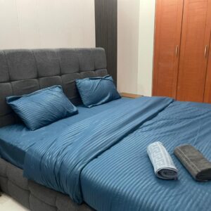 Rent Rover Lahore | Luxury short term Rentals in Lahore | Two bed apartment available for per day near air port dha phase 8 air avenue