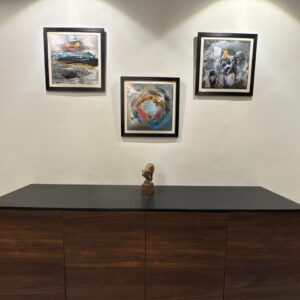 Rent Rover Lahore | Luxury short term Rentals in Lahore | pent-house-vacation-per-day-lahore | modern wall arts