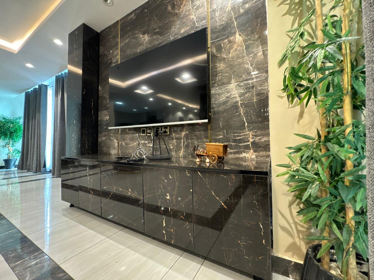 Rent Rover Lahore | Luxury short term Rentals in Lahore | pent-house-vacation-per-day-lahore Rent Rover Lahore | Luxury short term Rentals in Lahore | pent-house-vacation-per-day-lahore | tv area