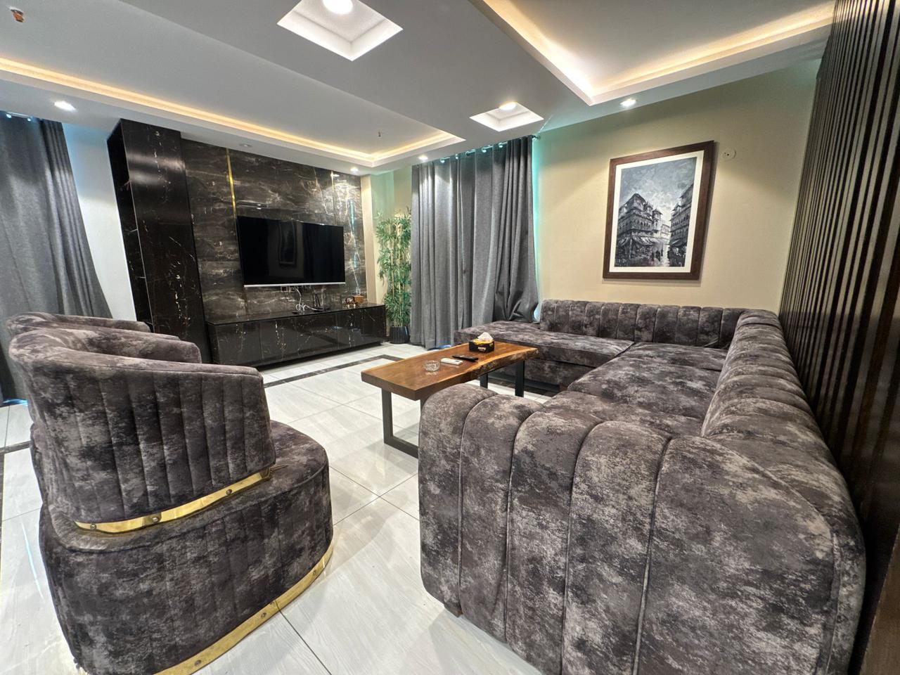 Rent Rover Lahore | Luxury short term Rentals in Lahore | pent-house-vacation-per-day-lahore Rent Rover Lahore | Luxury short term Rentals in Lahore | pent-house-vacation-per-day-lahore