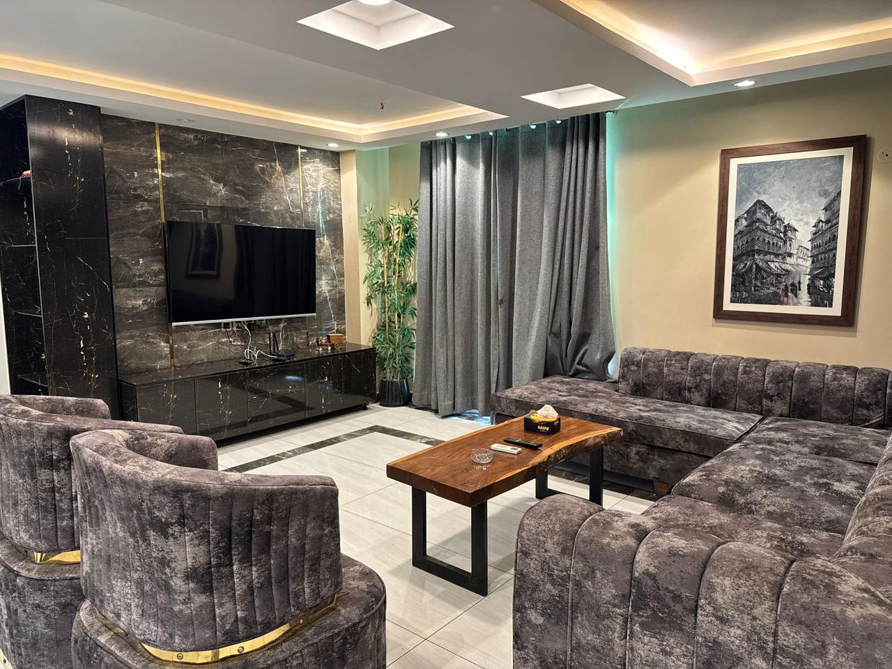 Rent Rover Lahore | Luxury short term Rentals in Lahore | pent-house-vacation-per-day-lahore Rent Rover Lahore | Luxury short term Rentals in Lahore | pent-house-vacation-per-day-lahore