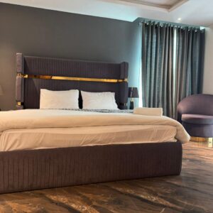 Rent Rover Lahore | Luxury short term Rentals in Lahore | pent-house-vacation-per-day-lahore